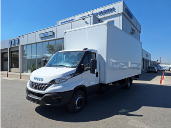 Товарен бус IVECO Daily