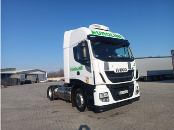 Влекач IVECO S-WAY