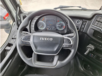 Влекач IVECO Massif ne postoji: снимка 4