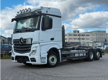 Мултилифт с кука камион MERCEDES-BENZ Actros 2548
