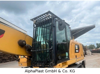 Колесен багер CATERPILLAR MH3024