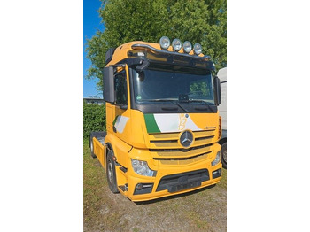 Влекач MERCEDES-BENZ Actros 1843