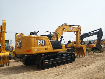 Верижен багер CATERPILLAR