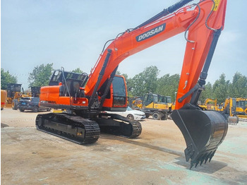 Верижен багер DOOSAN DX225