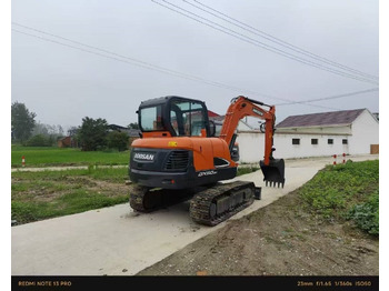 Мини багер DOOSAN DX60