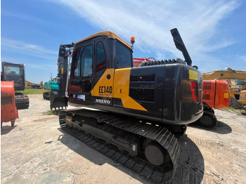 Верижен багер VOLVO EC140