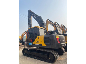 Верижен багер VOLVO EC140