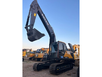 Верижен багер VOLVO EC210