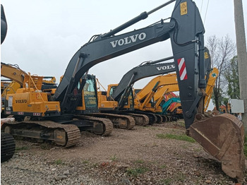 Нови Верижен багер Volvo EC 210: снимка 2