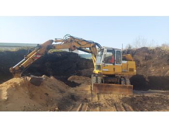 Колесен багер LIEBHERR