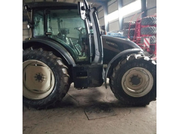 Лизинг на  Valtra G, 135, Versu Valtra G, 135, Versu: снимка 5