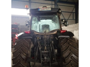 Лизинг на  Valtra G, 135, Versu Valtra G, 135, Versu: снимка 4
