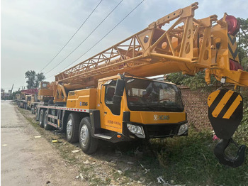 Кран за всякакви терени XCMG QY80K