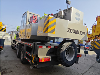 Автокран ZOOMLION ZTC250V