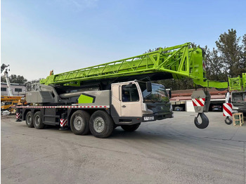 Автокран ZOOMLION ZTC800V