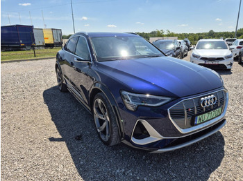 Джип AUDI