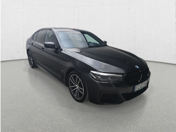 Седан BMW