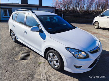 Лек автомобил HYUNDAI