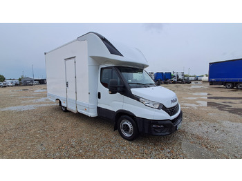 Лекотоварен автомобил фургон IVECO Daily