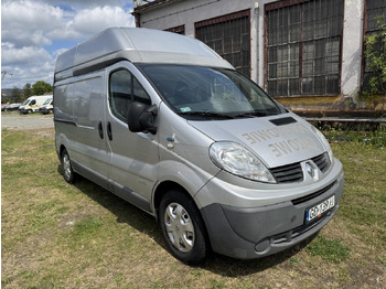 Товарен бус RENAULT Trafic