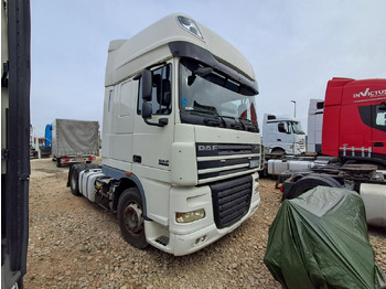 Влекач DAF XF 105 460