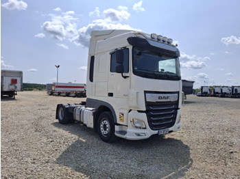 Влекач DAF XF 450