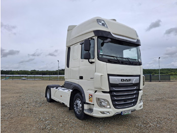 Влекач DAF XF 450