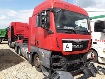 Влекач MAN TGX