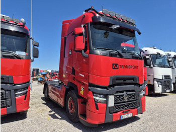 Влекач RENAULT T 520