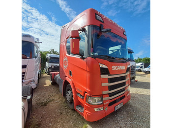 Влекач SCANIA R 410