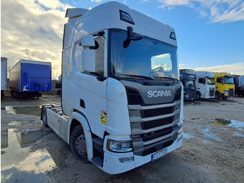 Влекач SCANIA R 450