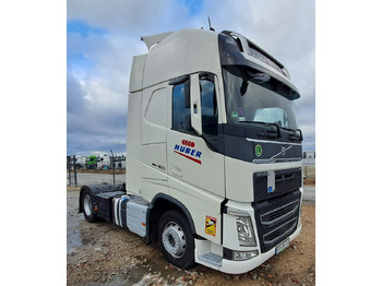 Влекач VOLVO FH 460