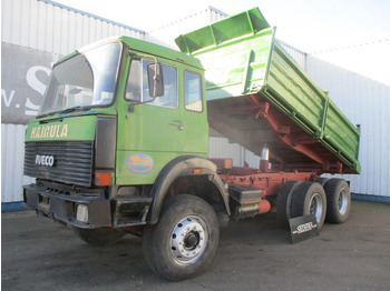 Самосвал камион IVECO Magirus