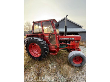Трактор 1981 Volvo BM 2250 Traktor – 1981 modell: снимка 2 Трактор 1981 Volvo BM 2250 Traktor – 1981 modell: снимка 2