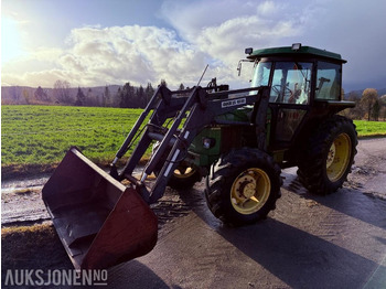 Трактор JOHN DEERE 2040