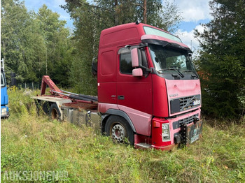 Мултилифт с кука камион VOLVO FH 480