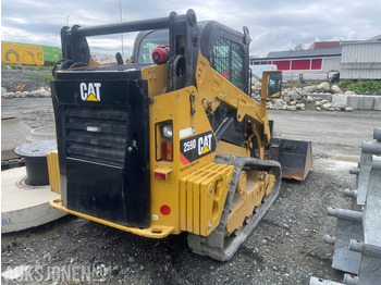 Мини челен товарач 2015 Cat 259D kompakt belte-laster: снимка 4