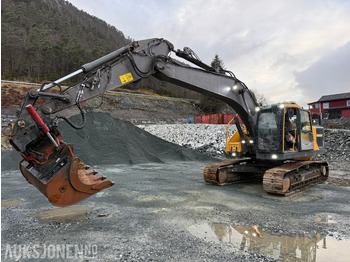 Багер VOLVO EC220EL