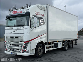 Камион фургон VOLVO FH16 750