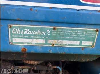 Трактор DØDSBO FRA SMÅBRUK MED 1970 FORD 3000, MASSE UTSTYR OG VERKSTEDSUTSTYR: снимка 5