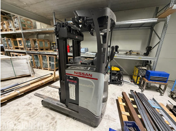 Подемно-транспортна техника 2013 Nissan UND140 Skyvemasttruck - 4,8m med batterilader: снимка 5 Подемно-транспортна техника 2013 Nissan UND140 Skyvemasttruck - 4,8m med batterilader: снимка 5