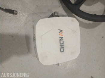 Селскостопанска техника CHCNAV NX510 GPS autostyringssett Komplett og klart til bruk: снимка 3