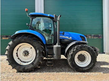 Трактор New Holland T7.235 Power Command: снимка 4