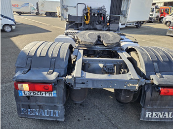 Влекач Renault p460 dxi: снимка 2 Влекач Renault p460 dxi: снимка 2