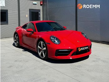 Лек автомобил PORSCHE