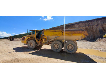 Съчленен самосвал VOLVO A35D