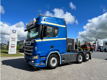 Влекач SCANIA R 500