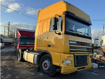 Влекач DAF XF 95 430
