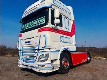 Влекач DAF XF 450