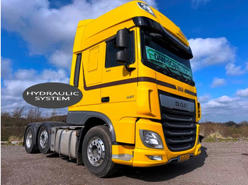 Влекач DAF XF 530